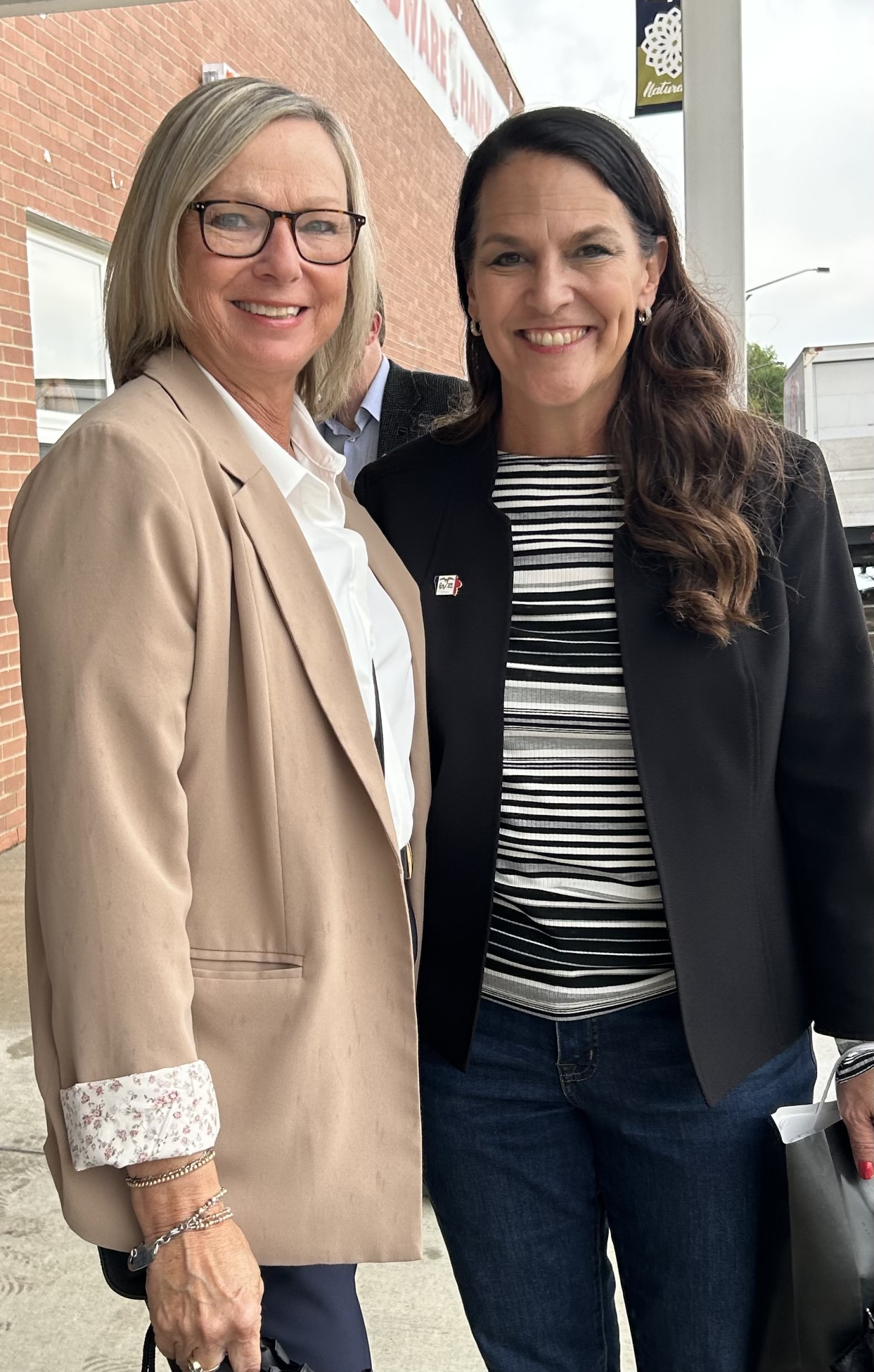 Photo for Governor Kim Reynolds Appoints Theresa Hildreth to Empower Rural Iowa Initiative