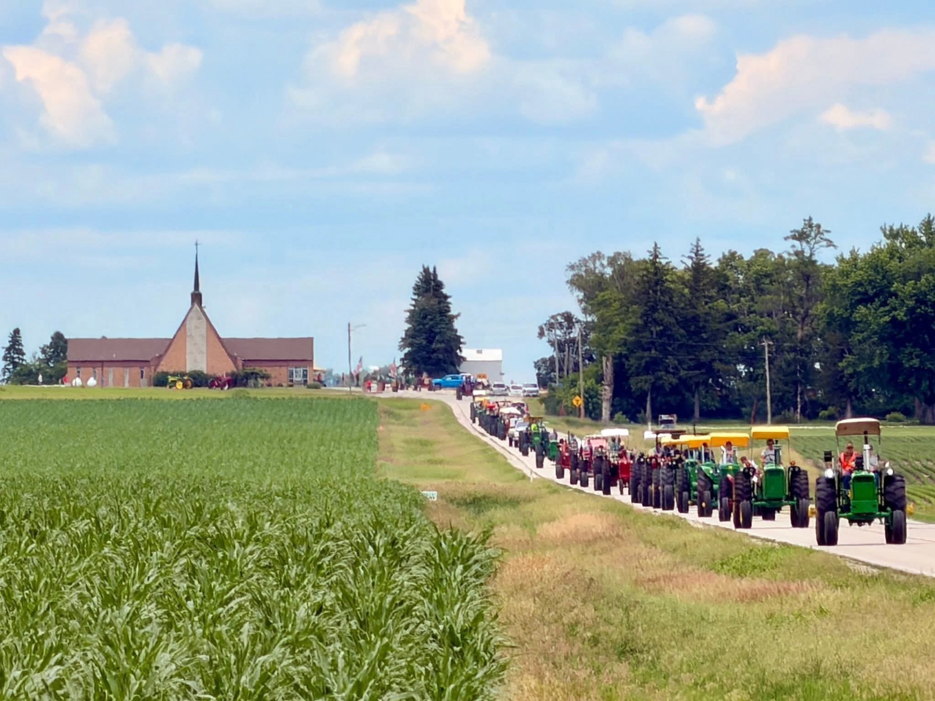 Photo for WHO Great Iowa Tractor Ride Rolls Through Calhoun County
