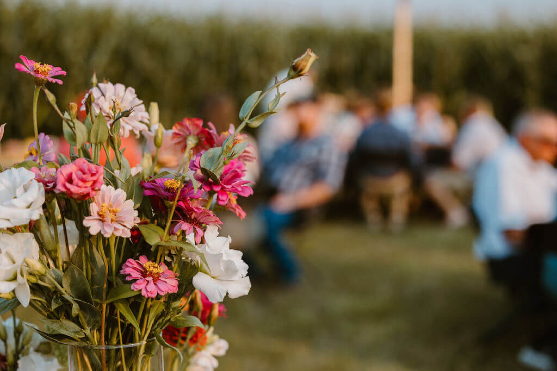 Wildflower floral arrangement on a table at Cuisine in the Corn 2026.